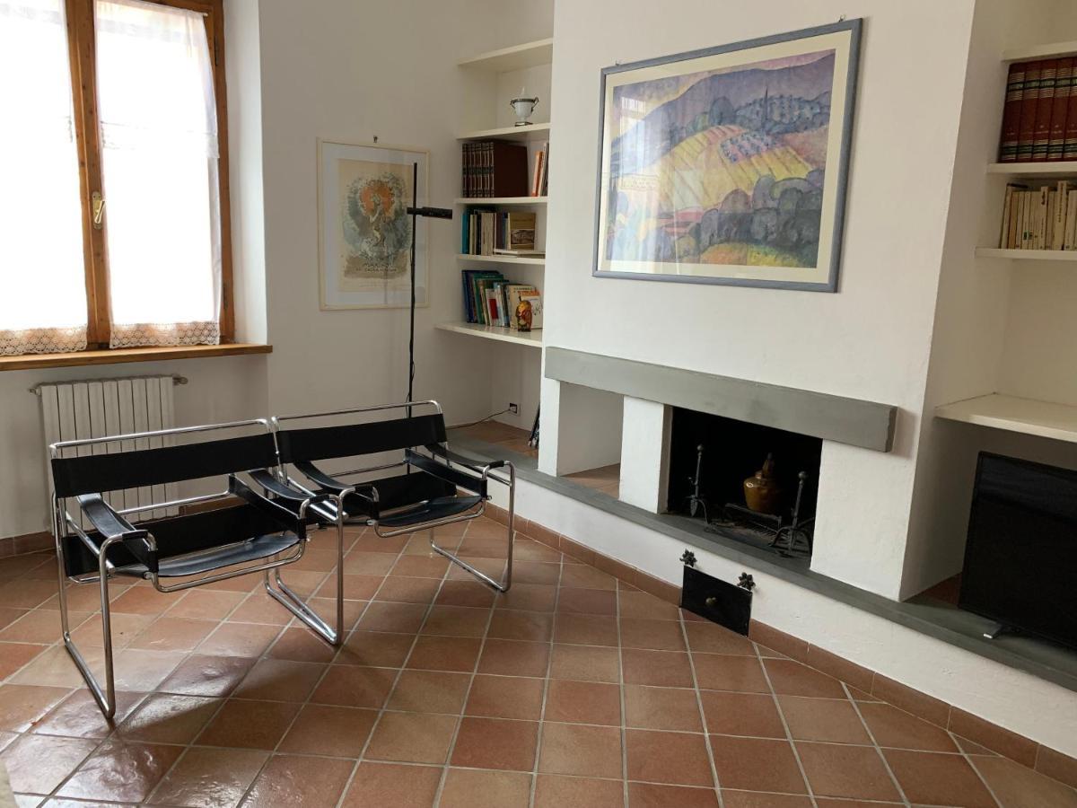 Appartamento Donella Con Parcheggio Privato San Gimignano Kültér fotó