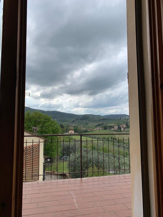 Appartamento Donella Con Parcheggio Privato San Gimignano Kültér fotó